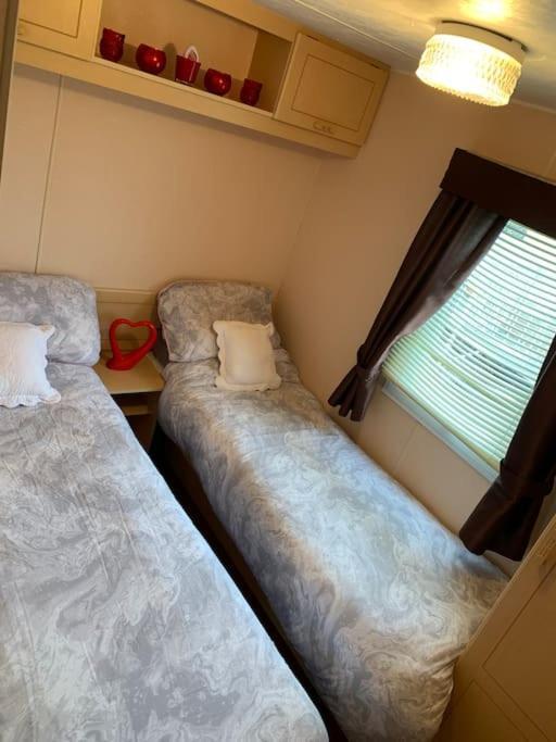 6 Berth Caravan On Sealands Site. Double Glazing Villa Ingoldmells Exterior foto