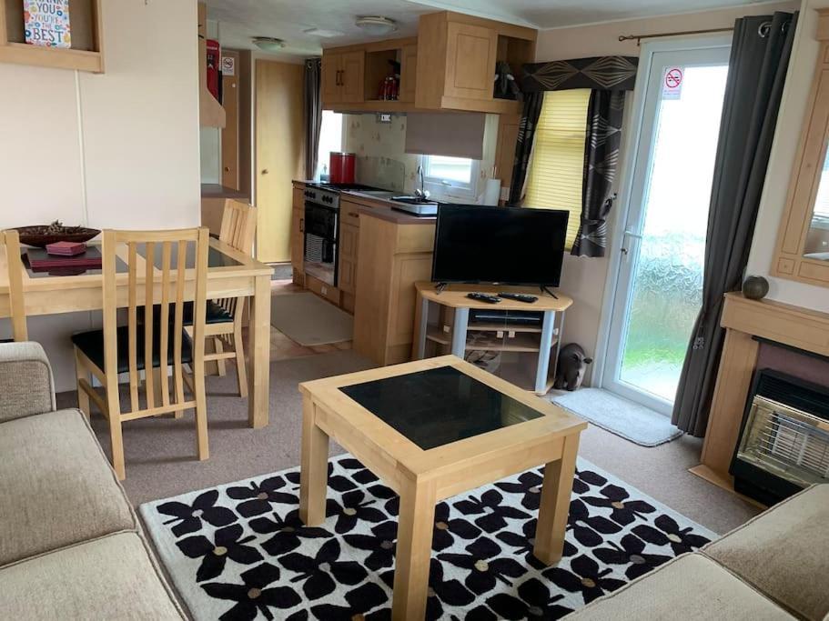 6 Berth Caravan On Sealands Site. Double Glazing Villa Ingoldmells Exterior foto